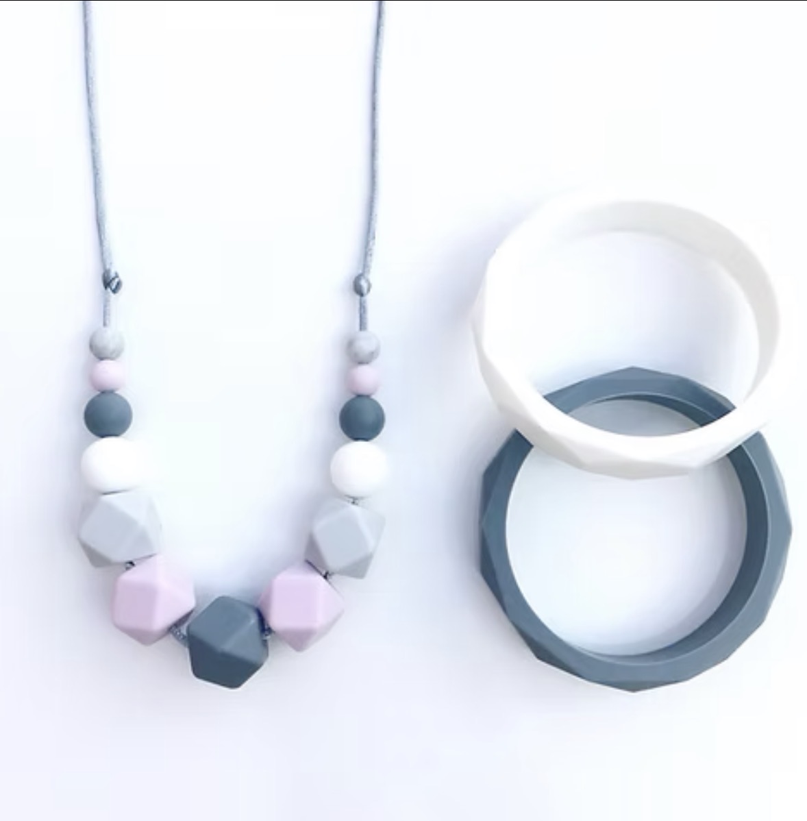 Mama knows - teething necklace - Iris